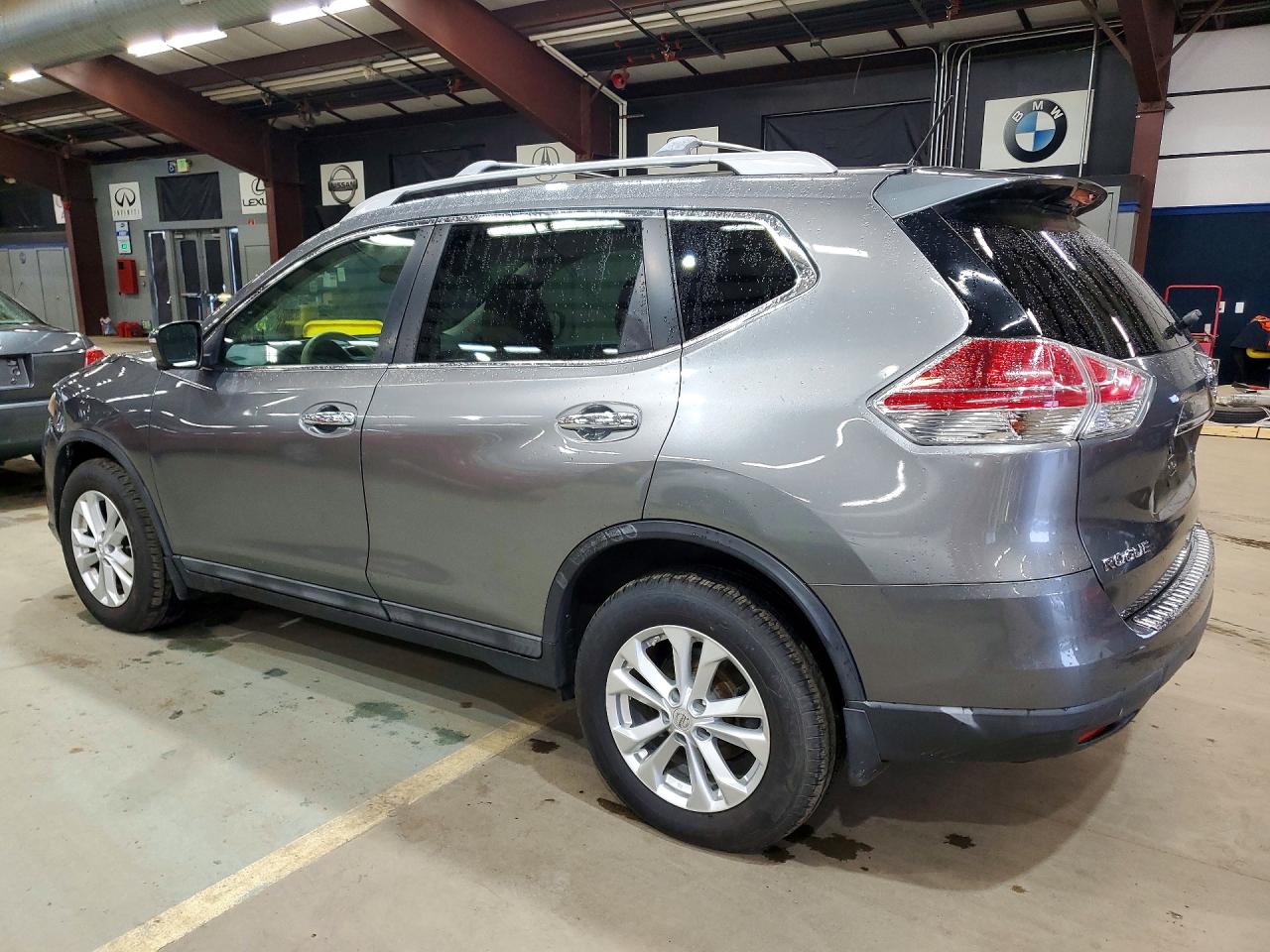 2015 NISSAN ROGUE