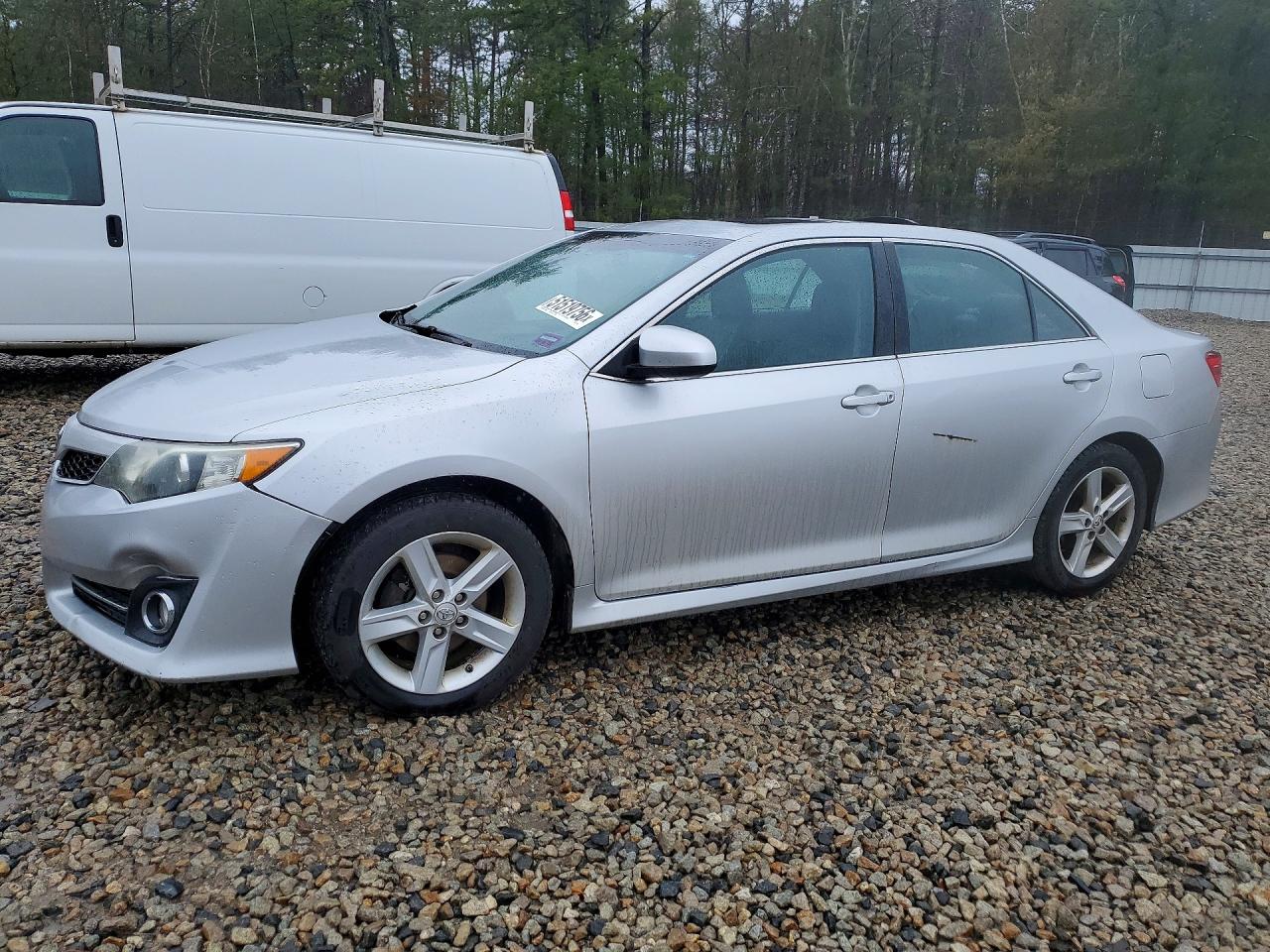 2013 TOYOTA CAMRY