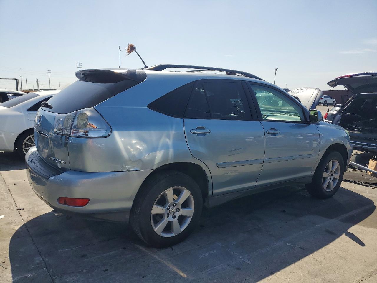 2004 LEXUS RX330