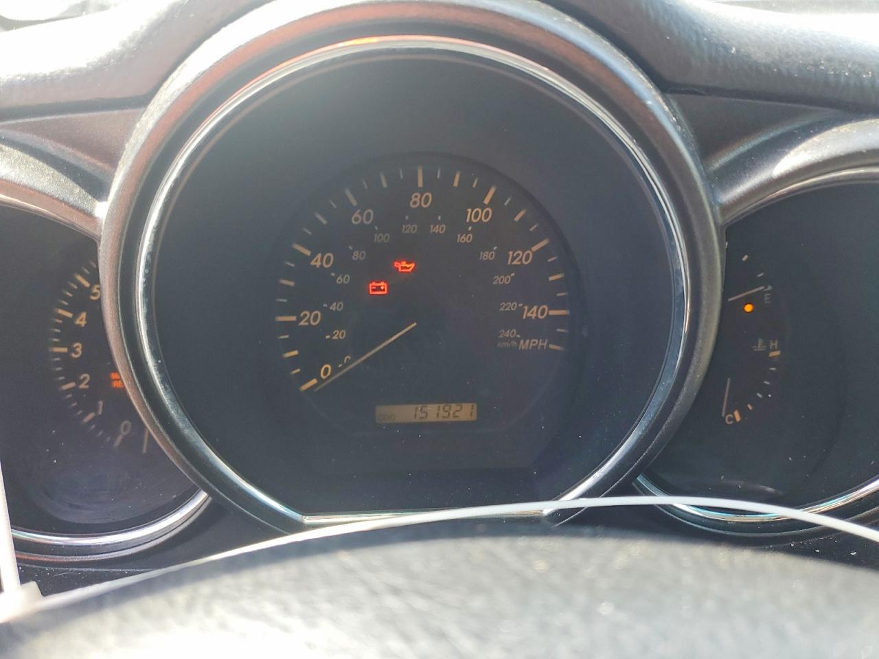 2004 LEXUS RX330
