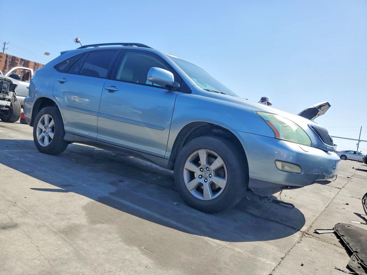 2004 LEXUS RX330