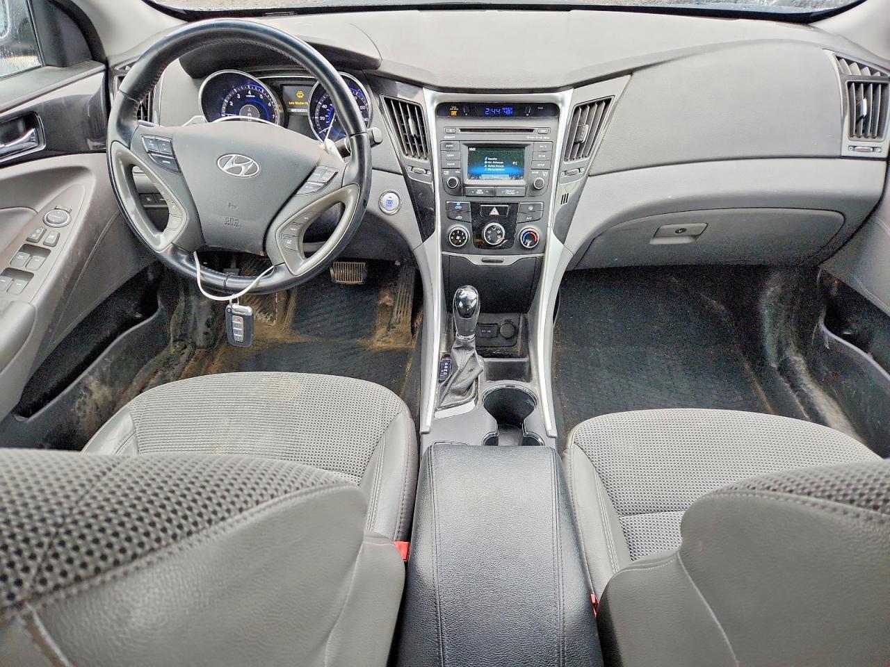 2014 HYUNDAI SONATA