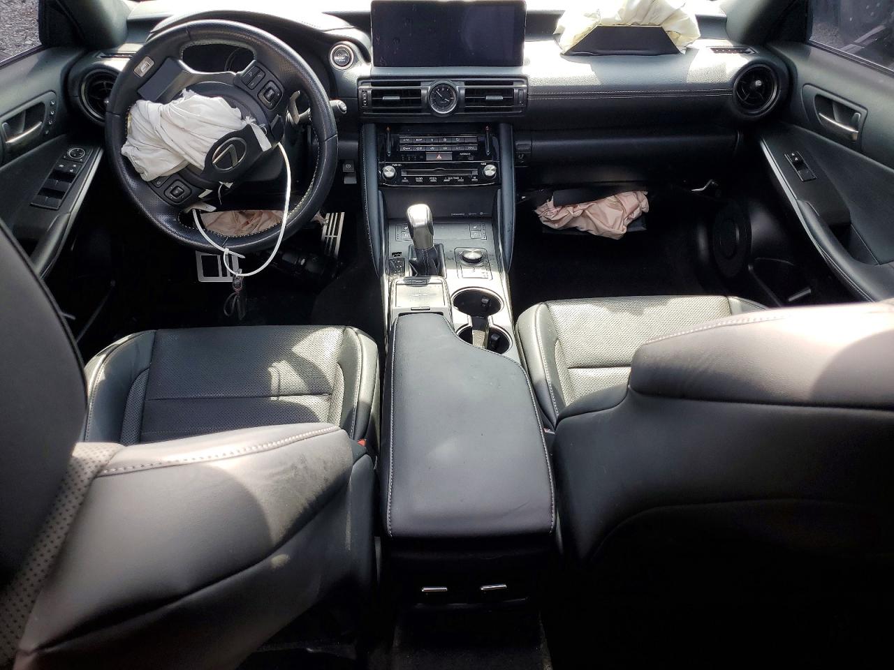 2024 LEXUS IS