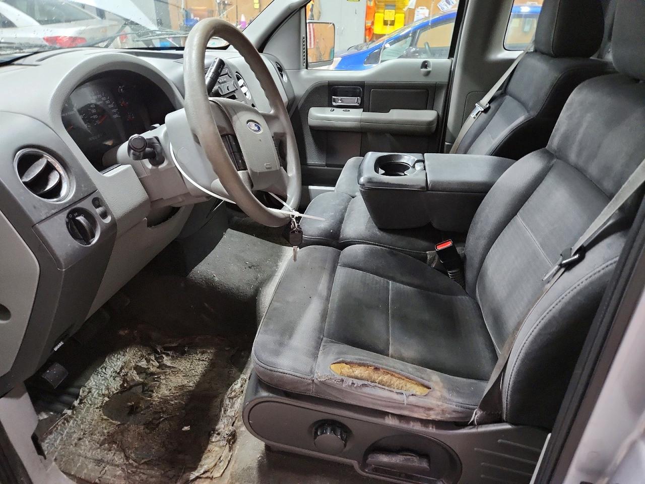 2004 FORD F150