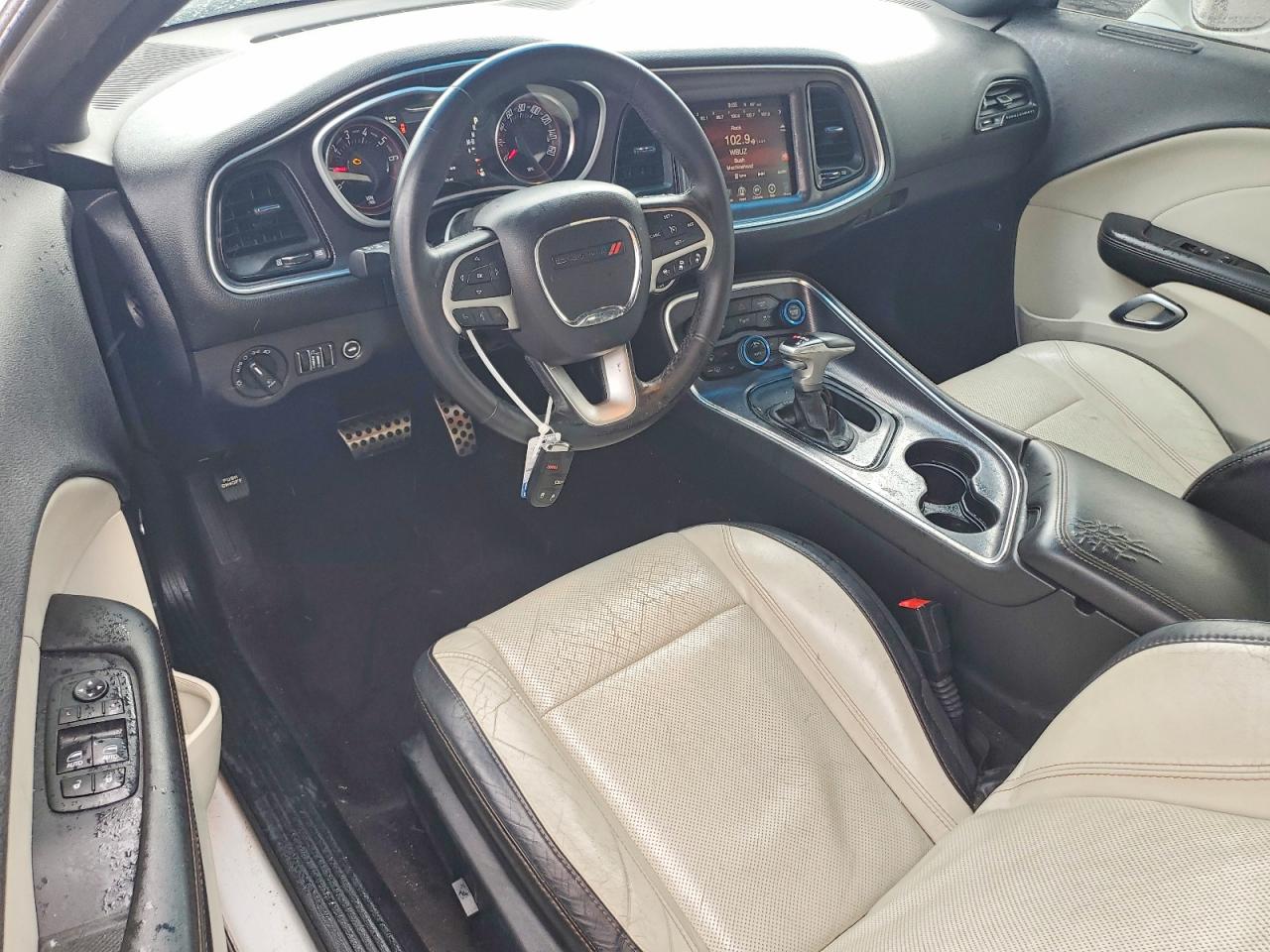 2017 DODGE CHALLENGER