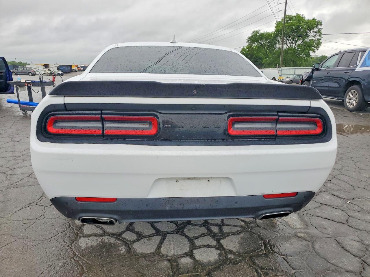 2017 DODGE CHALLENGER