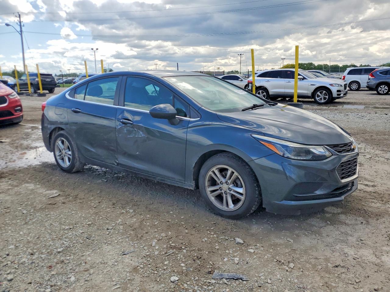 2017 CHEVROLET CRUZE