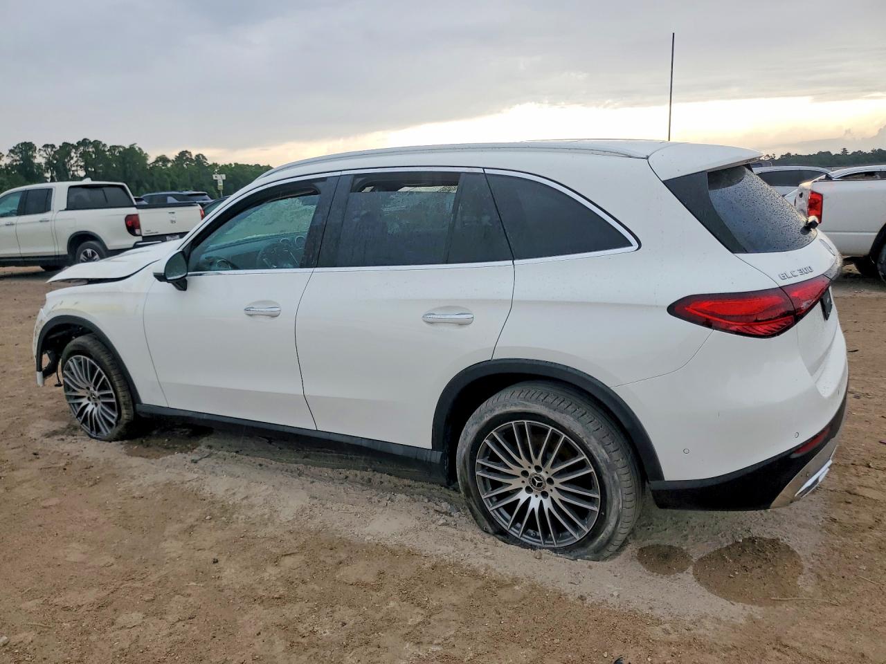 2026 MERCEDES-BENZ GLC-CLASS