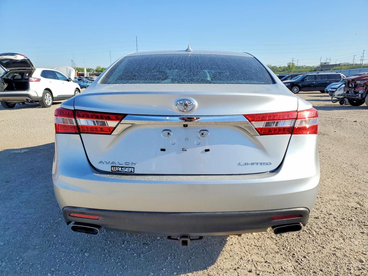 2013 TOYOTA AVALON