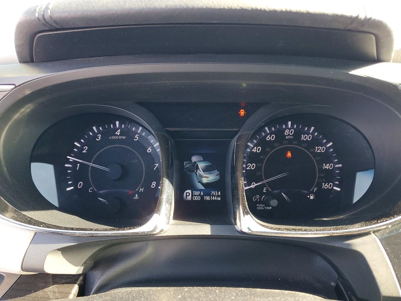 2013 TOYOTA AVALON