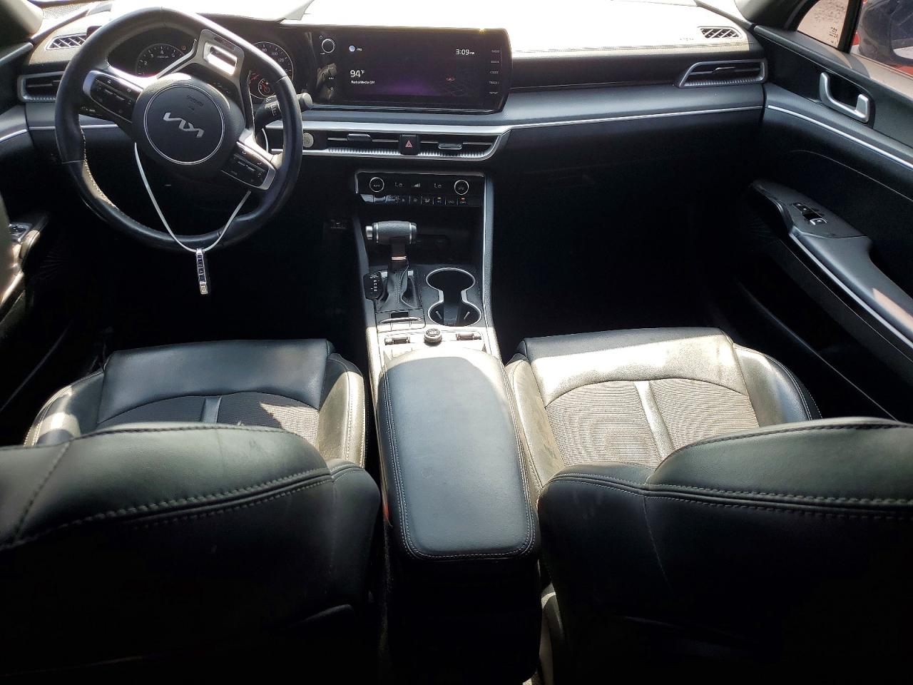 2022 KIA K5