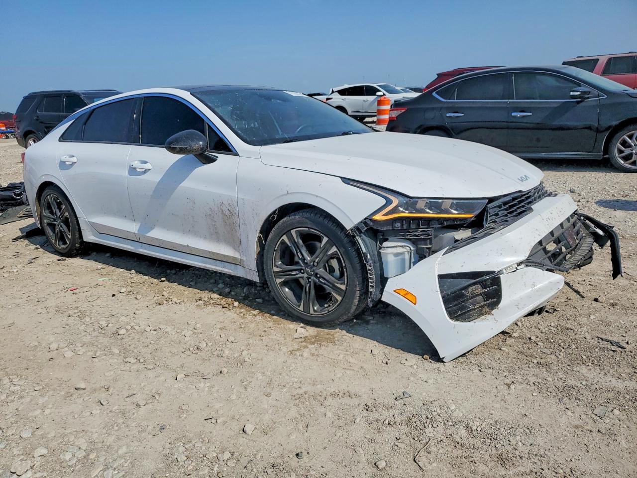 2022 KIA K5