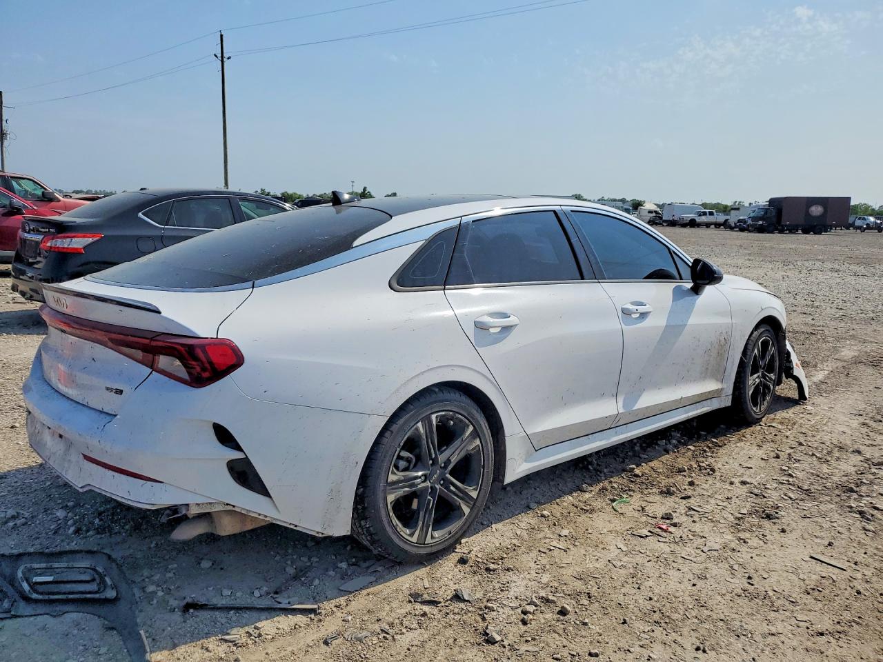 2022 KIA K5