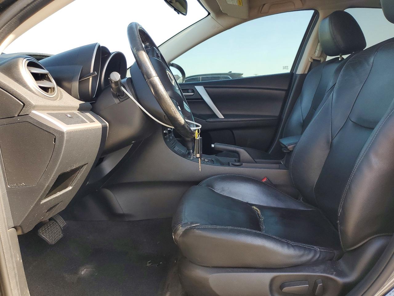 2012 MAZDA 3