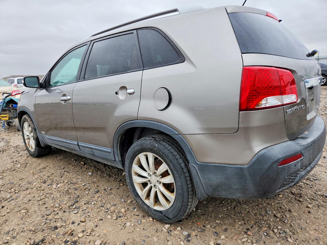 2011 KIA SORENTO