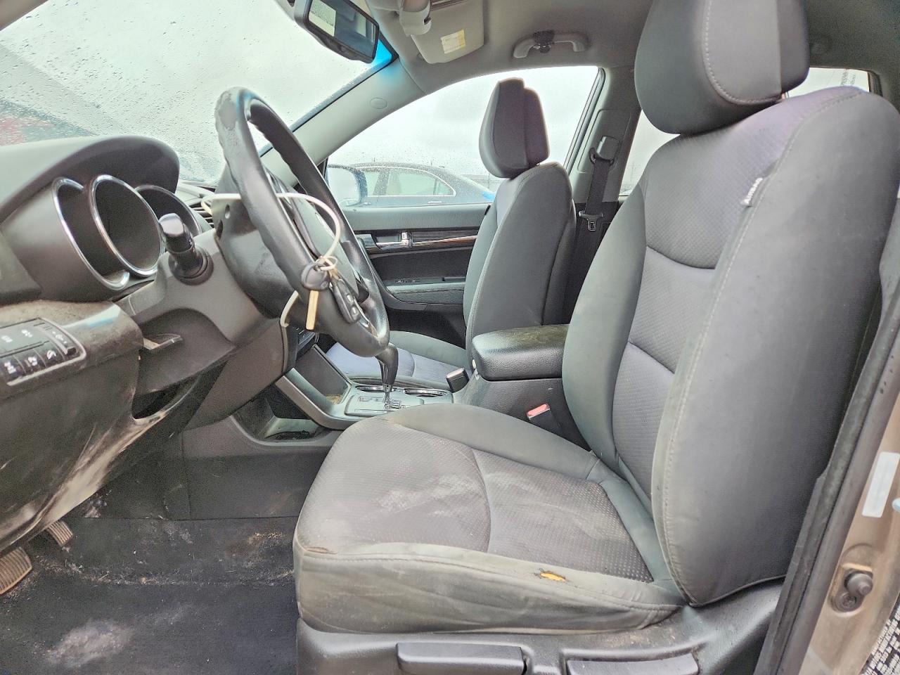 2011 KIA SORENTO