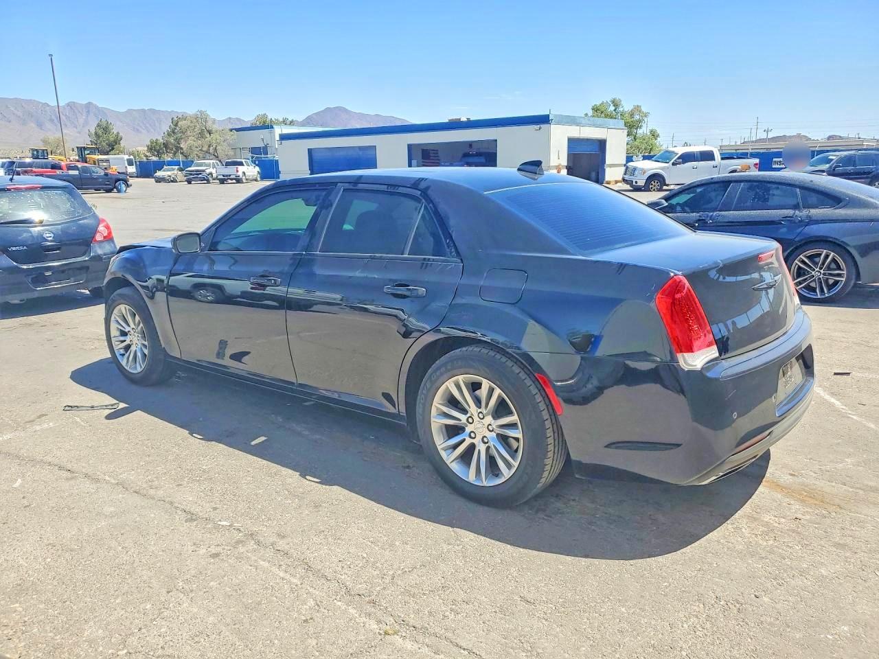 2016 CHRYSLER 300