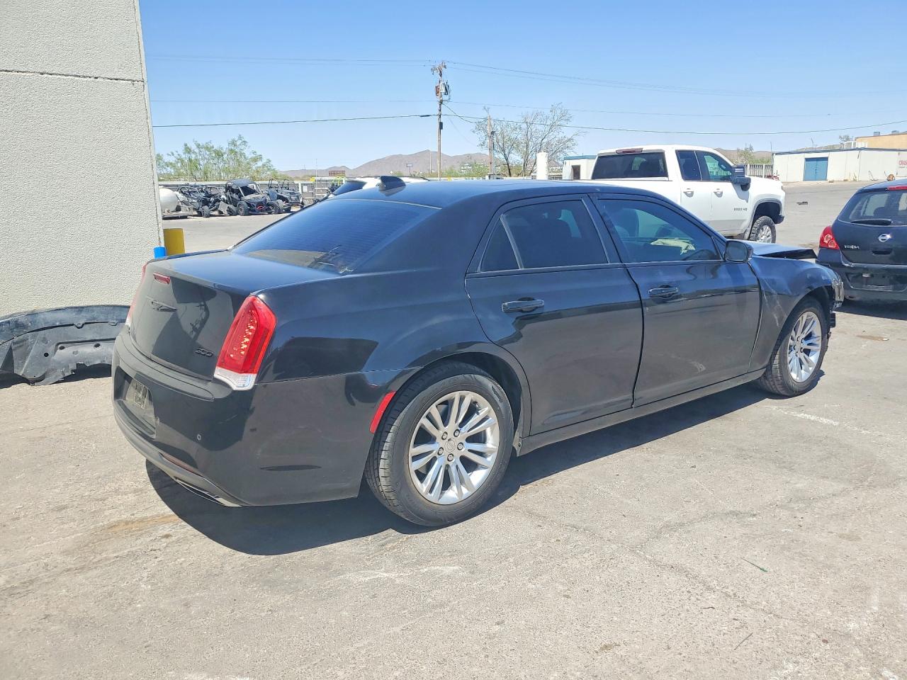 2016 CHRYSLER 300
