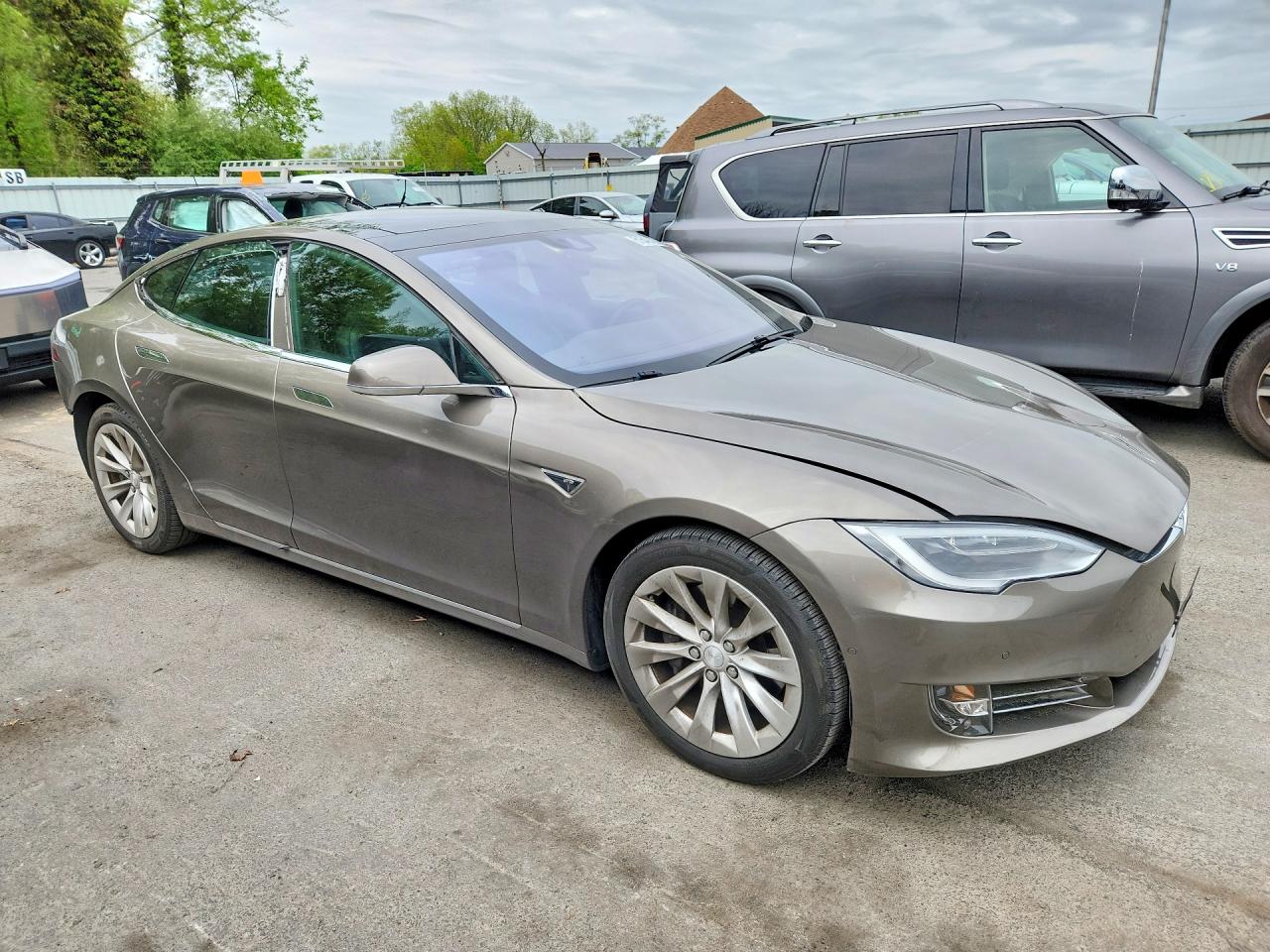 2016 TESLA MODEL S