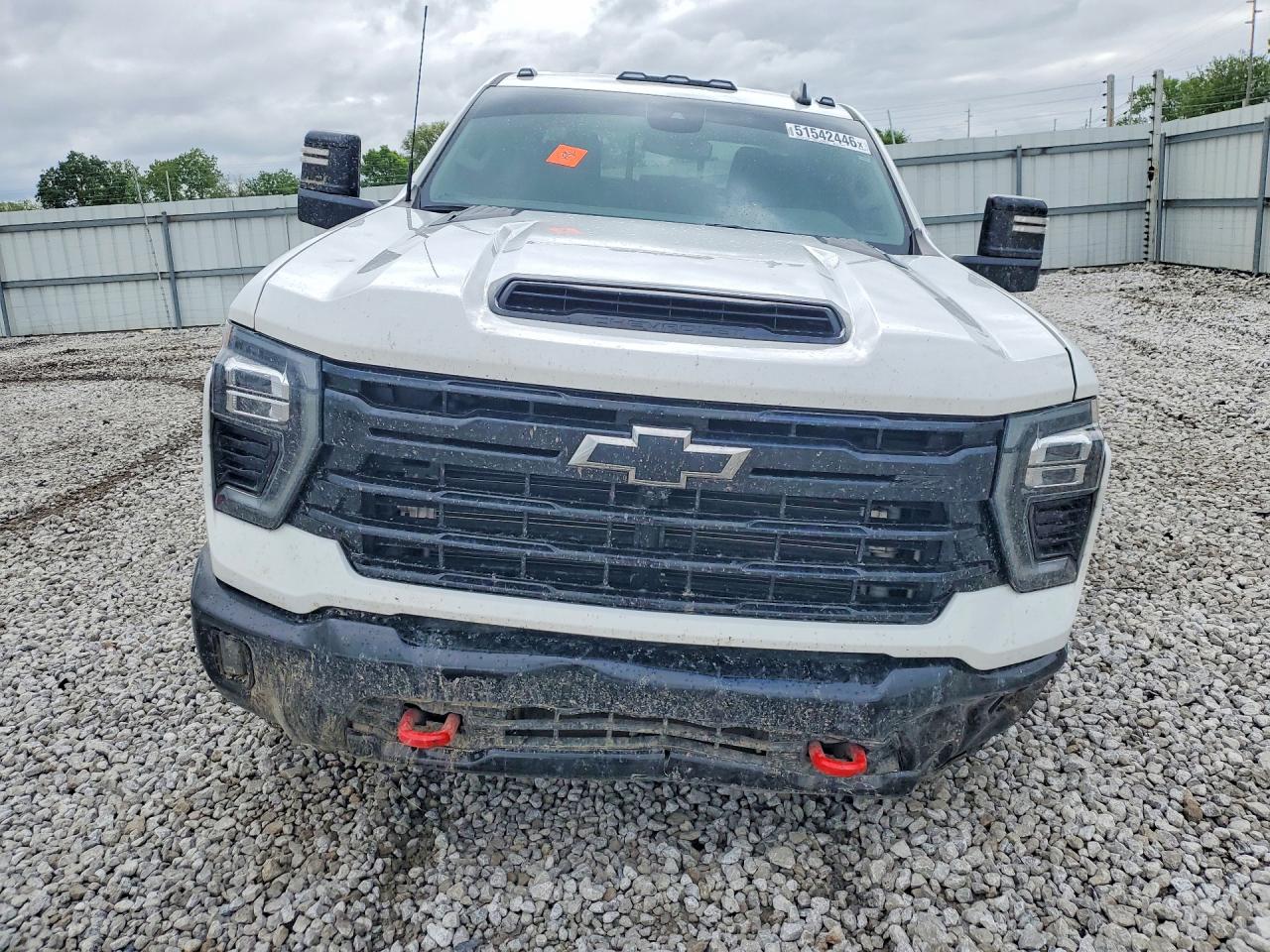 2025 CHEVROLET SILVERADO