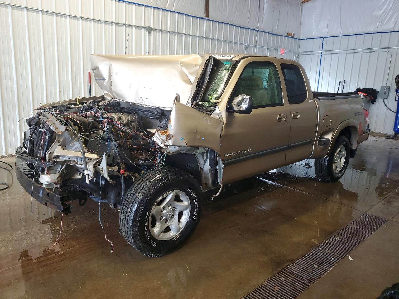 2003 TOYOTA TUNDRA