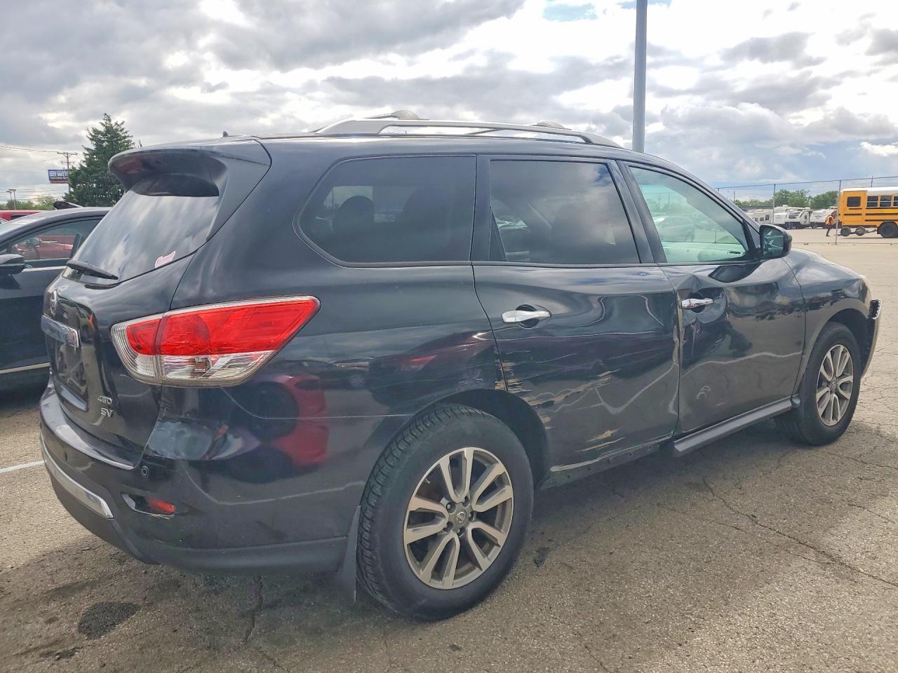 2014 NISSAN PATHFINDER