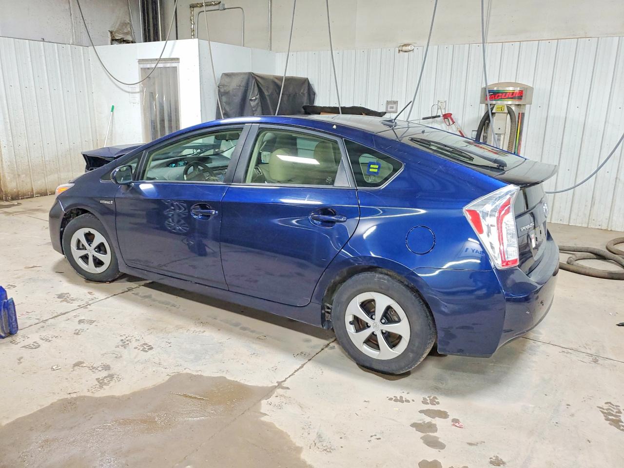 2015 TOYOTA PRIUS