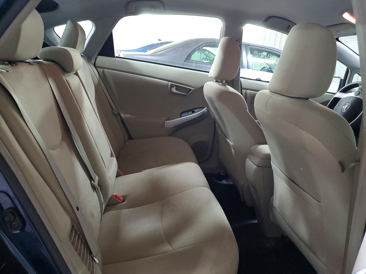 2015 TOYOTA PRIUS