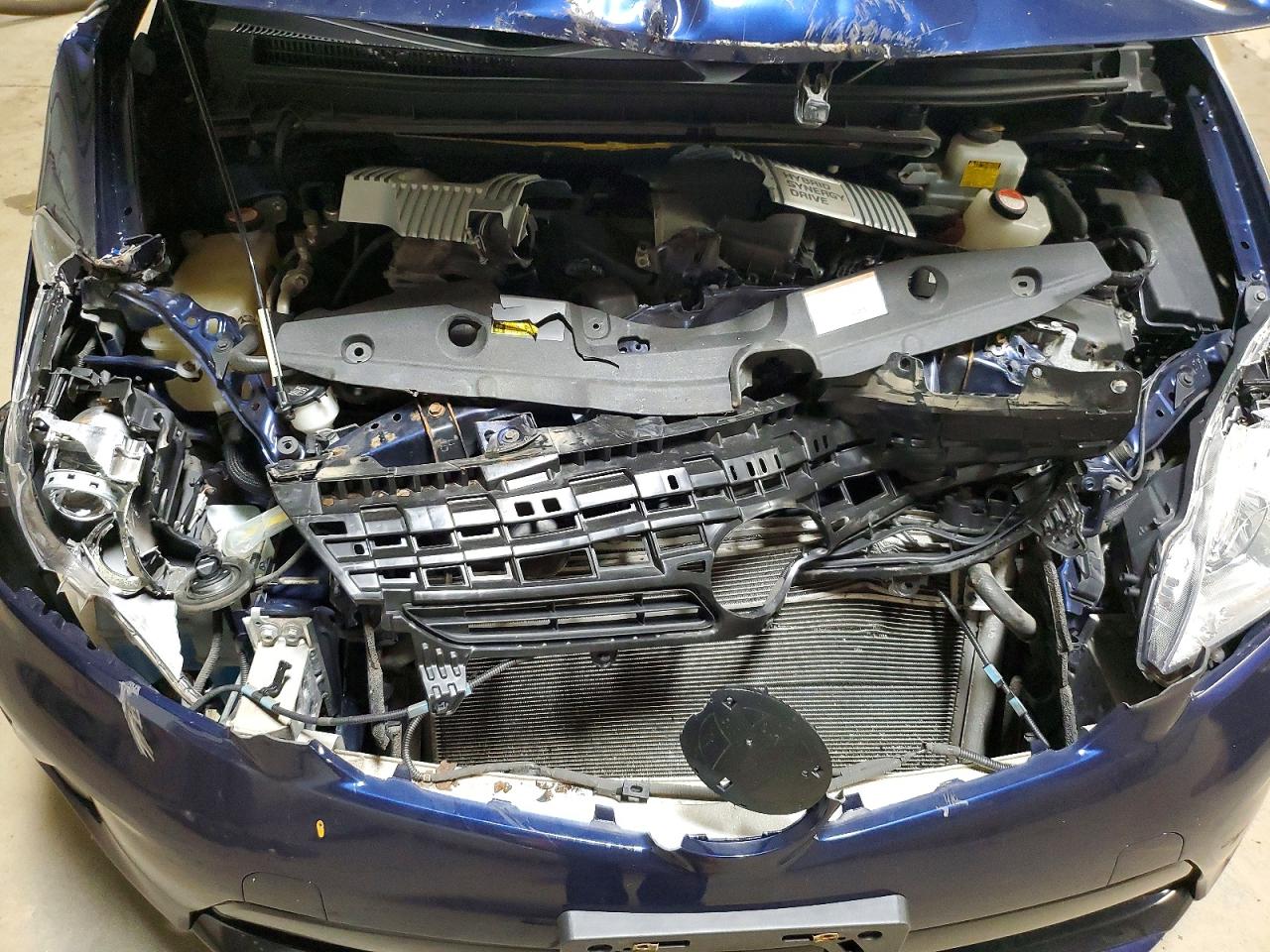 2015 TOYOTA PRIUS