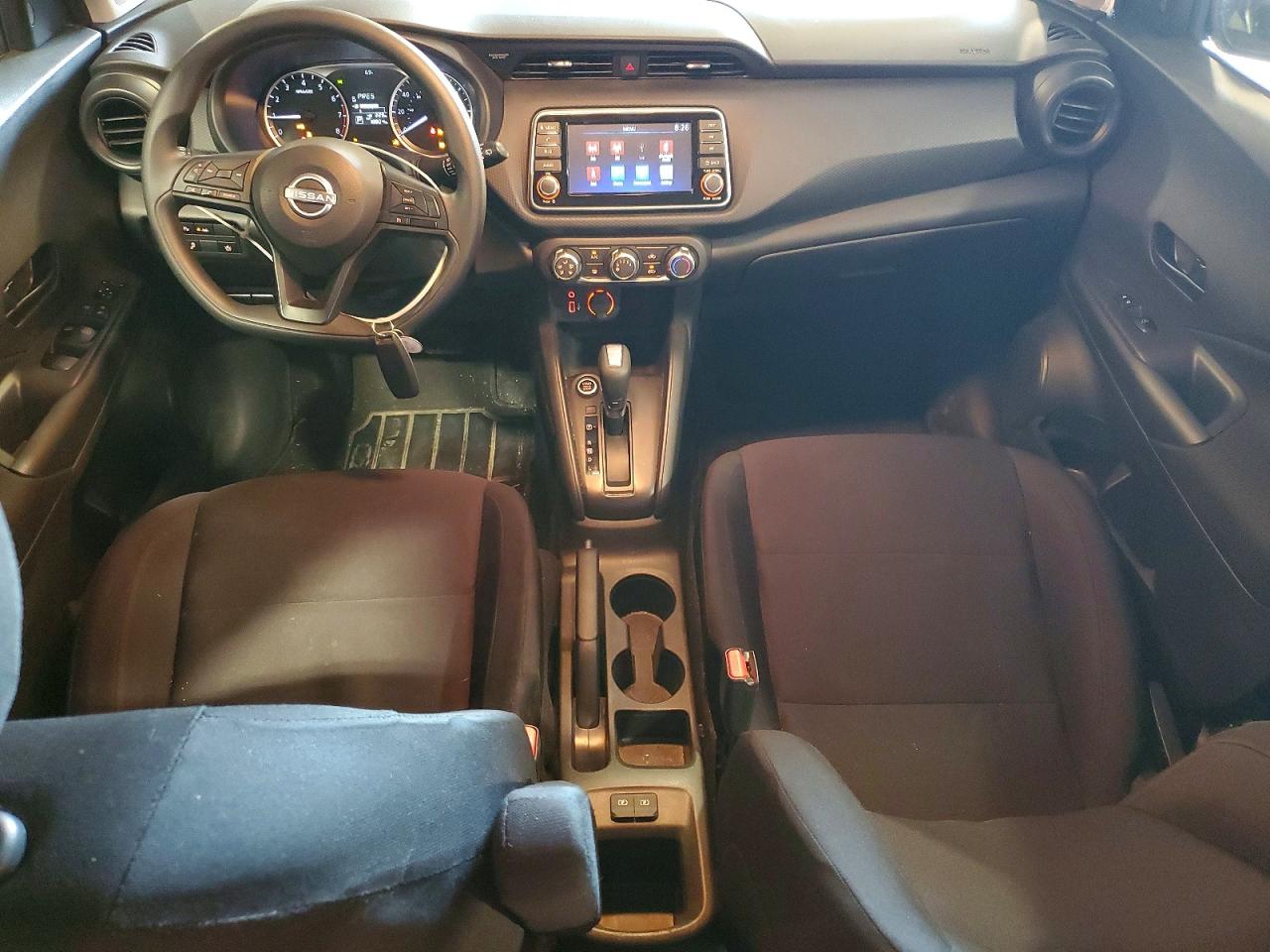 2024 NISSAN KICKS
