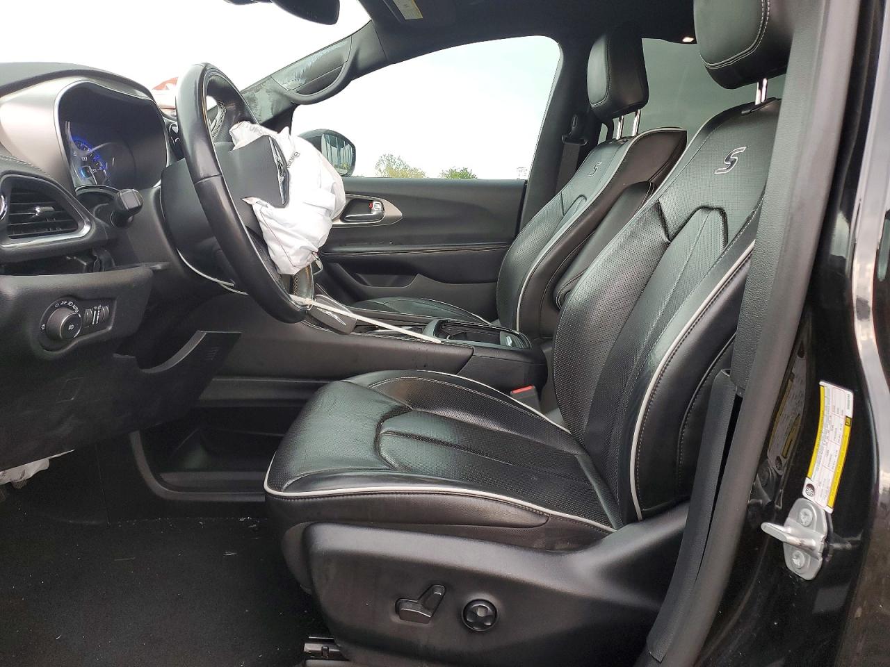 2021 CHRYSLER PACIFICA