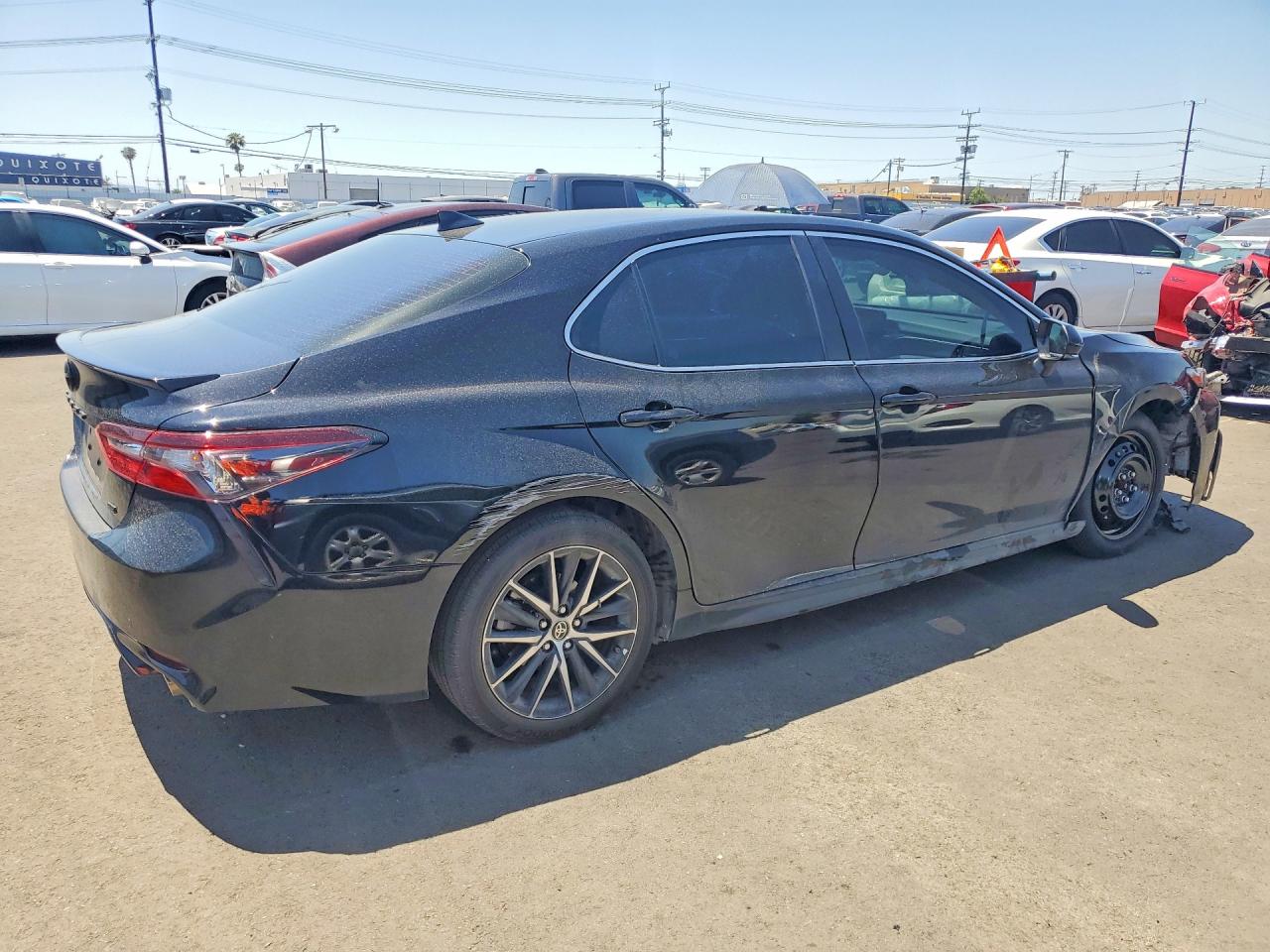 2024 TOYOTA CAMRY