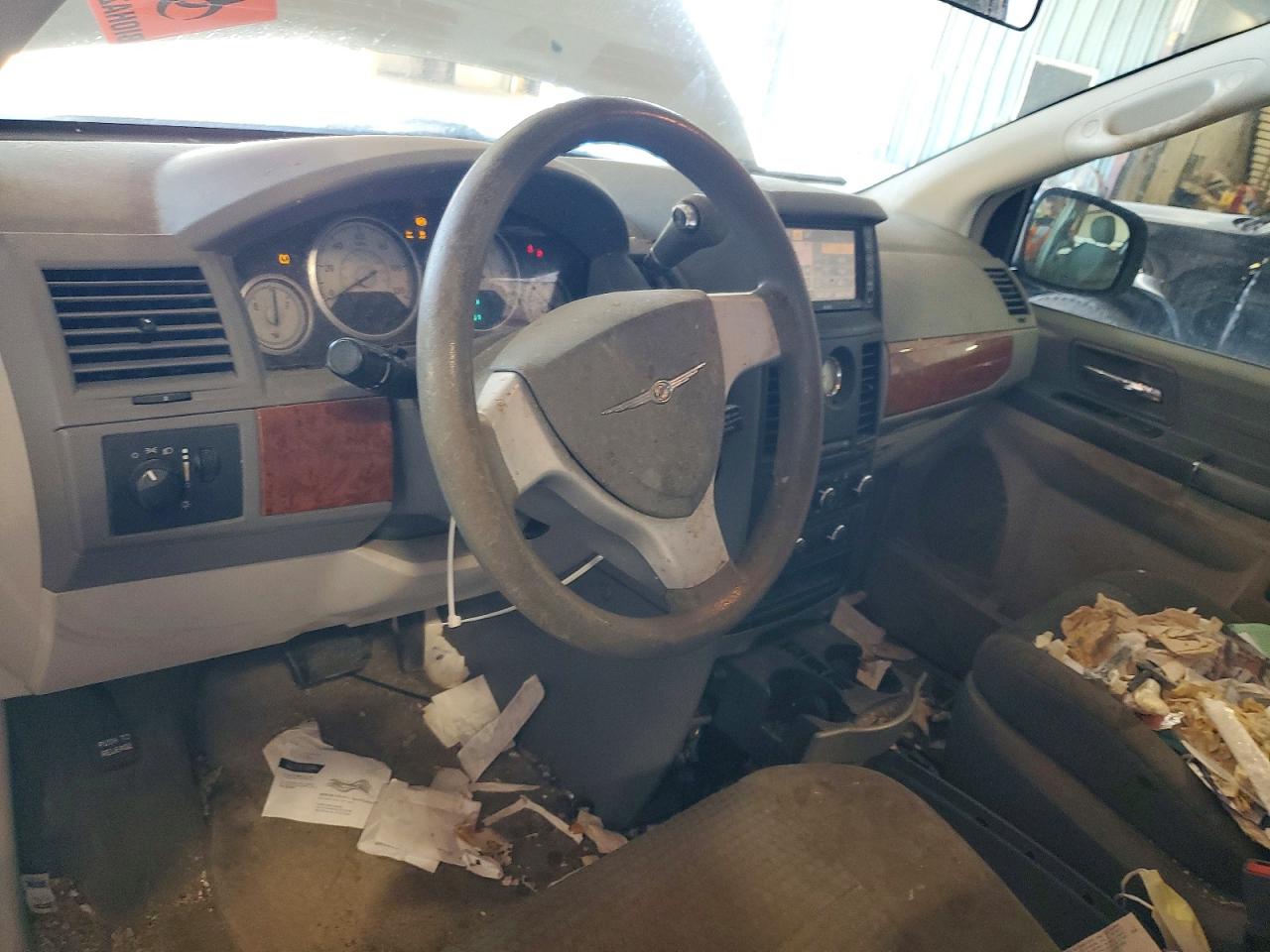 2008 CHRYSLER MINIVAN