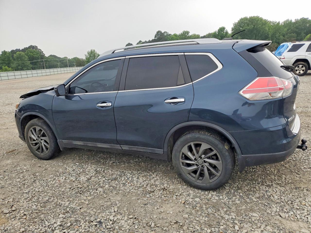2016 NISSAN ROGUE