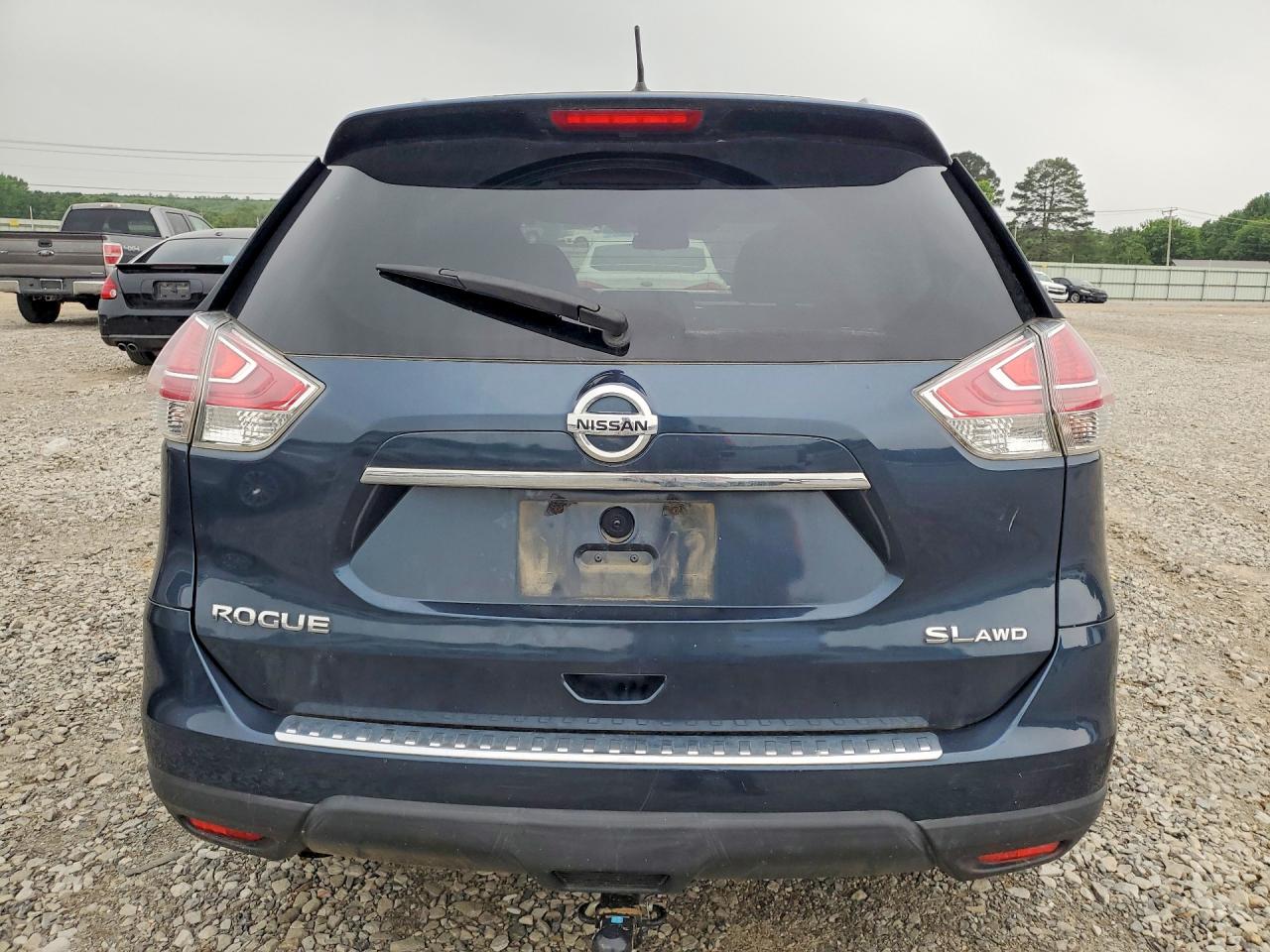 2016 NISSAN ROGUE