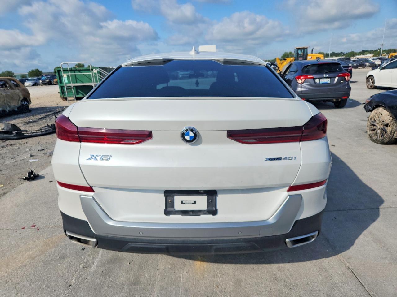 2023 BMW X6