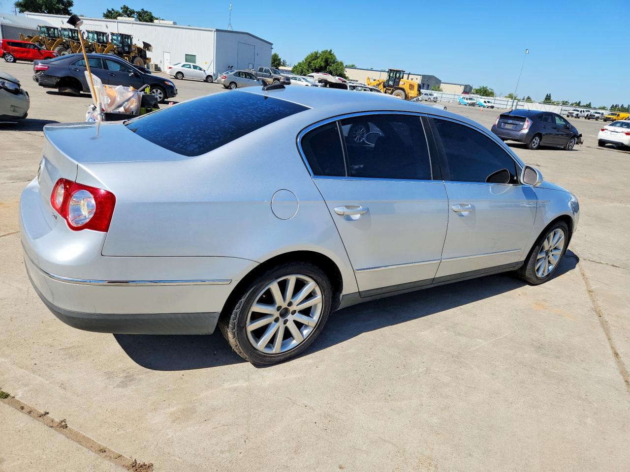 2006 VOLKSWAGEN PASSAT