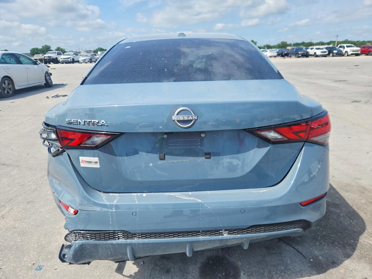 2025 NISSAN SENTRA