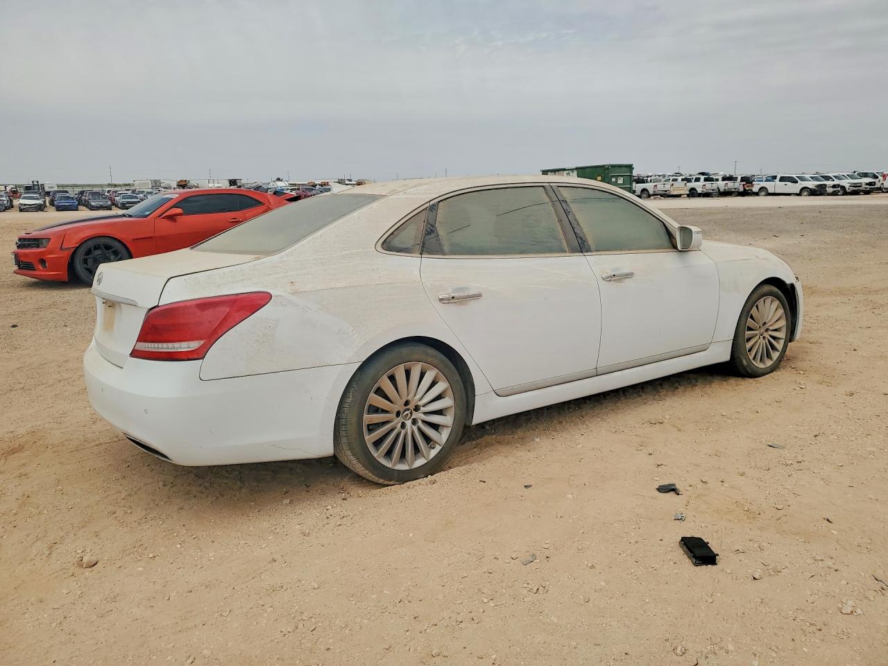 2016 HYUNDAI EQUUS