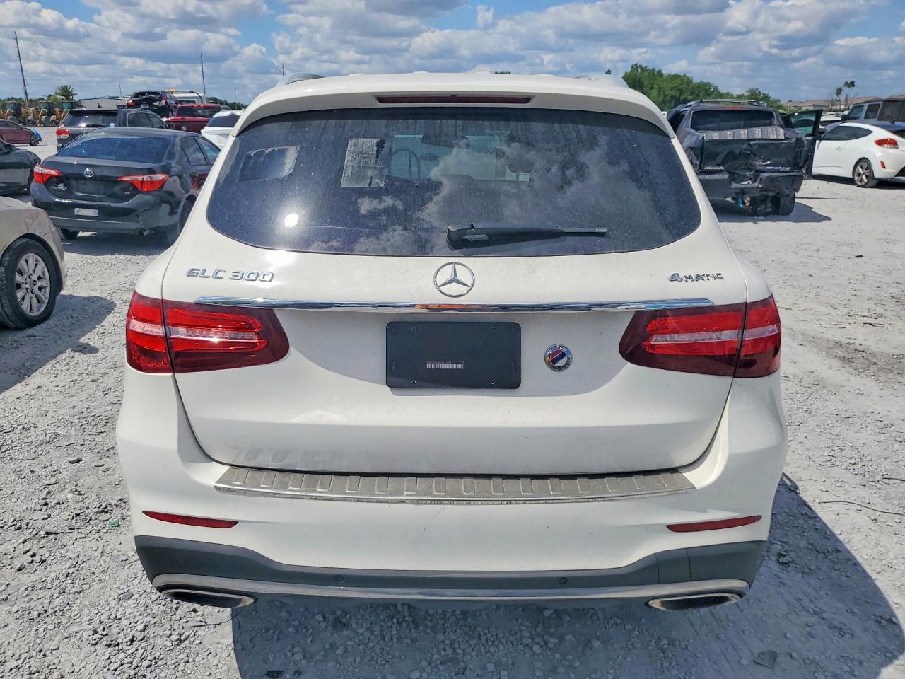 2019 MERCEDES-BENZ GLC-CLASS
