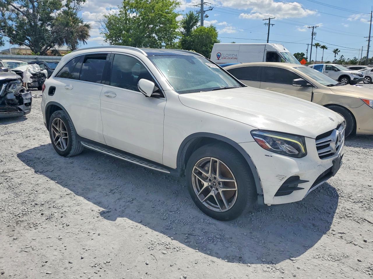 2019 MERCEDES-BENZ GLC-CLASS