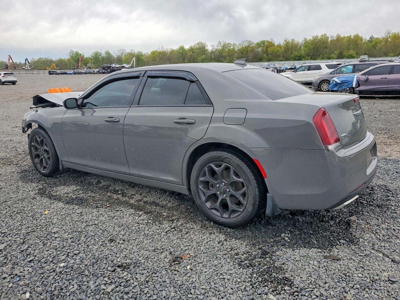 2019 CHRYSLER 300