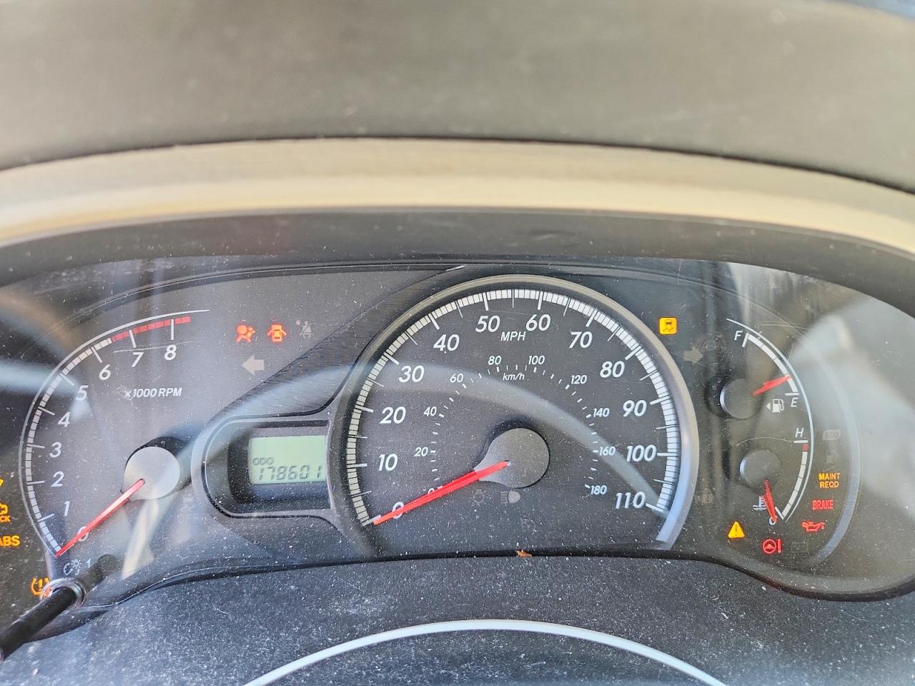 2012 TOYOTA SIENNA