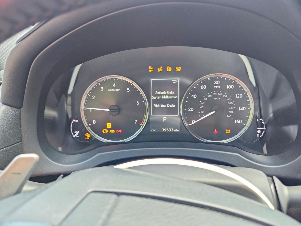 2023 LEXUS IS