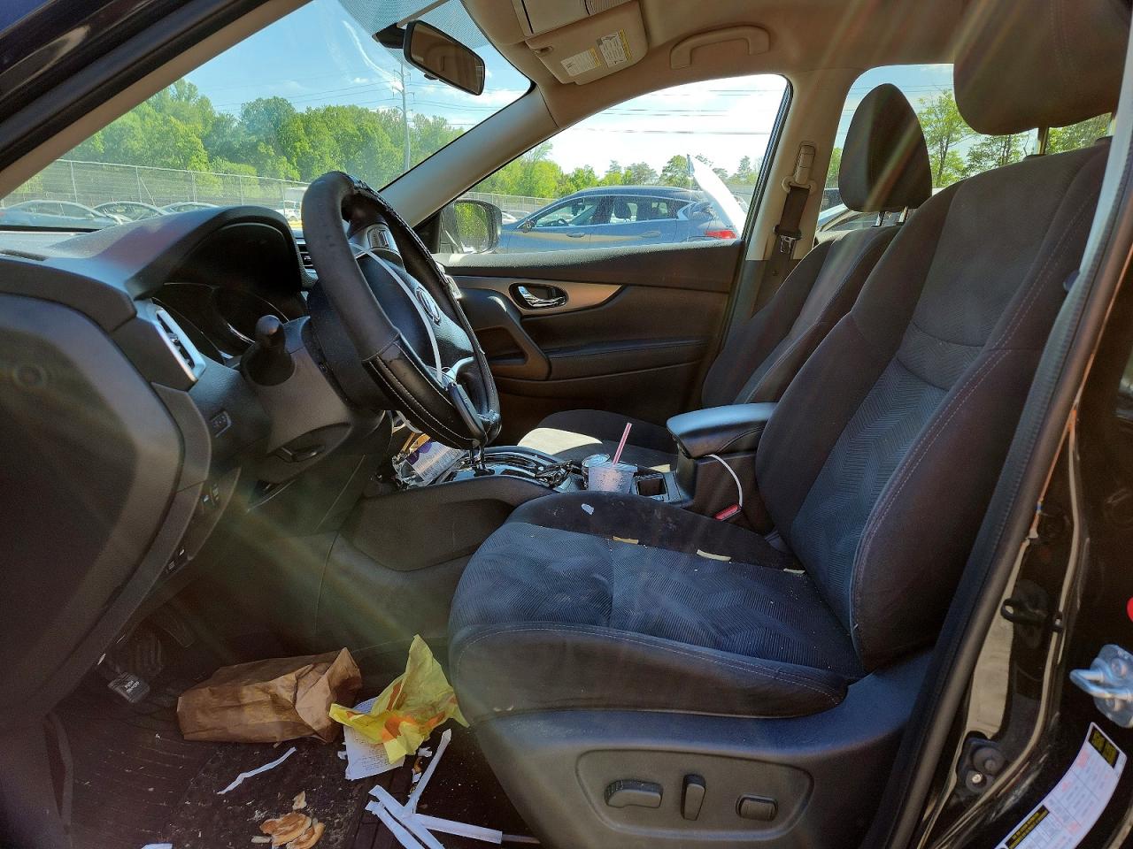 2016 NISSAN ROGUE