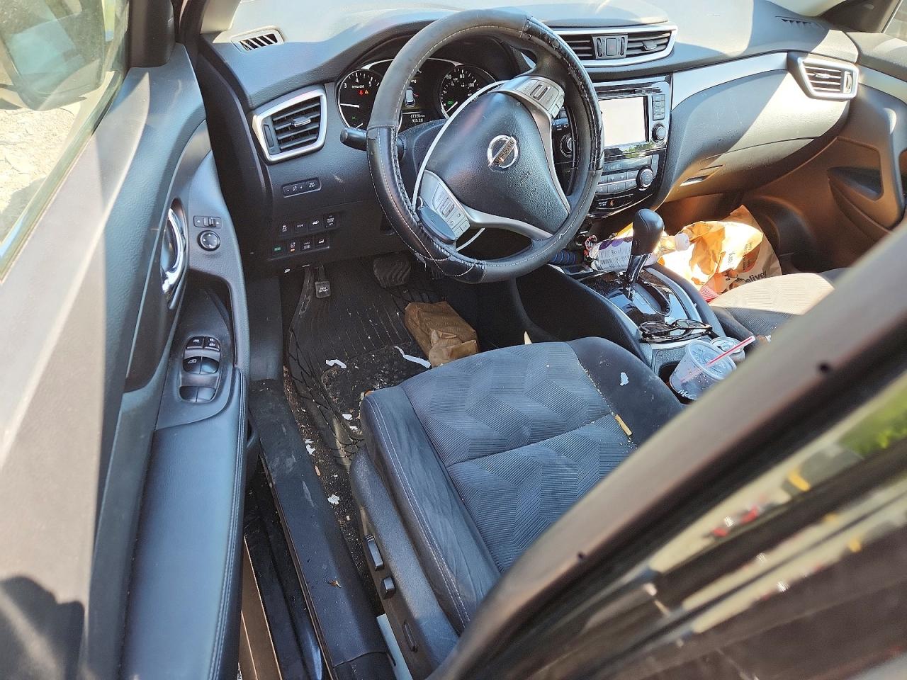 2016 NISSAN ROGUE
