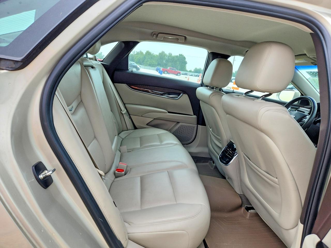 2016 CADILLAC XTS