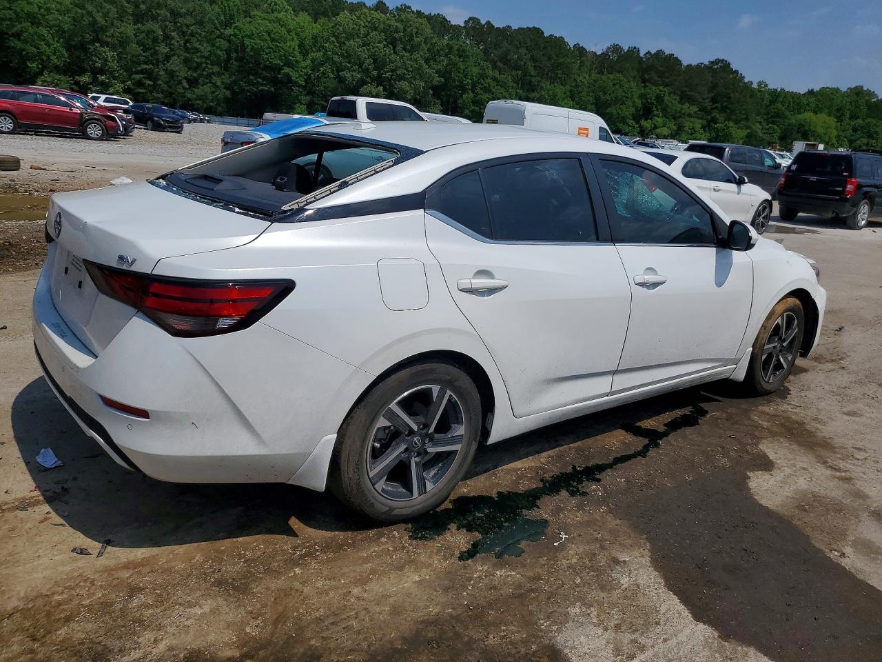 2024 NISSAN SENTRA