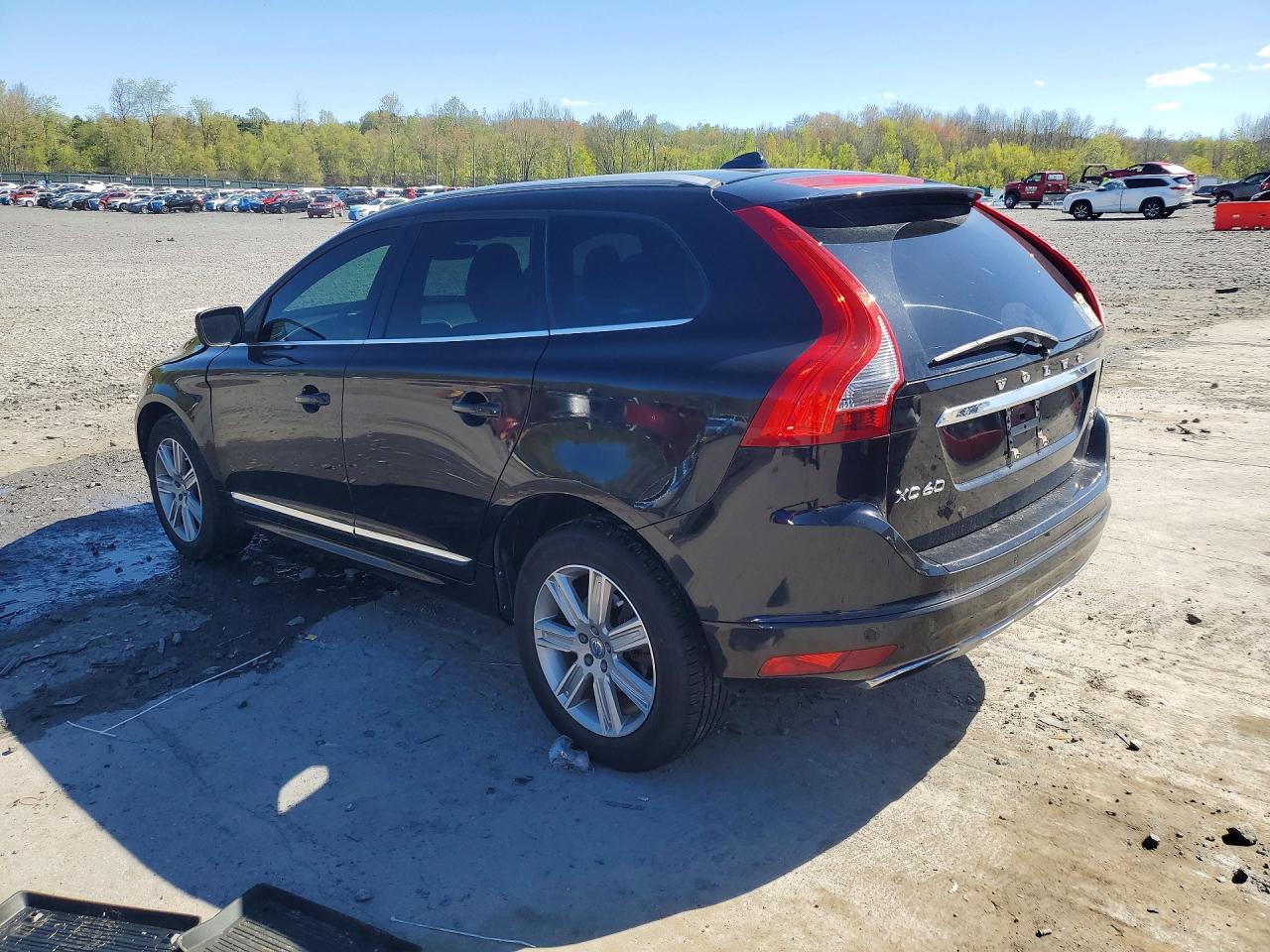 2016 VOLVO XC60