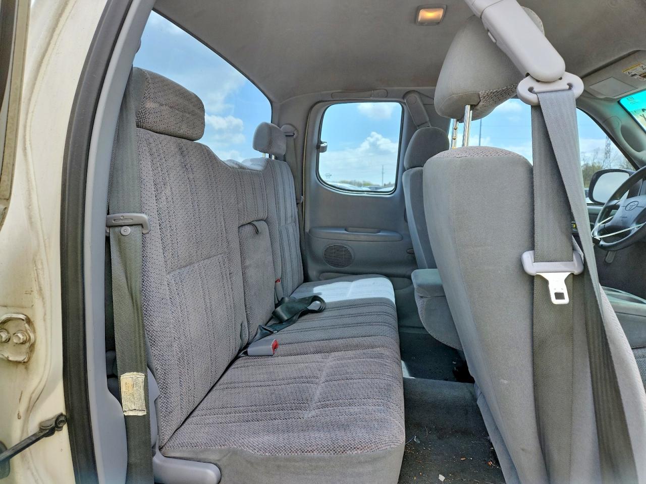 2000 TOYOTA TUNDRA
